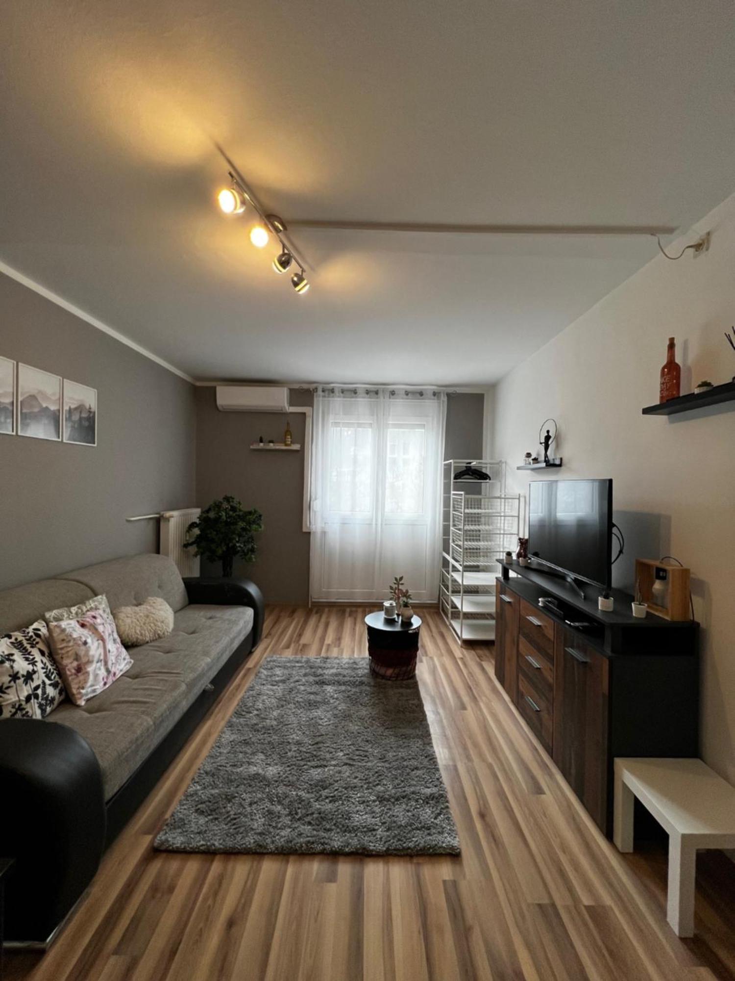Renapartman Pécs Extérieur photo